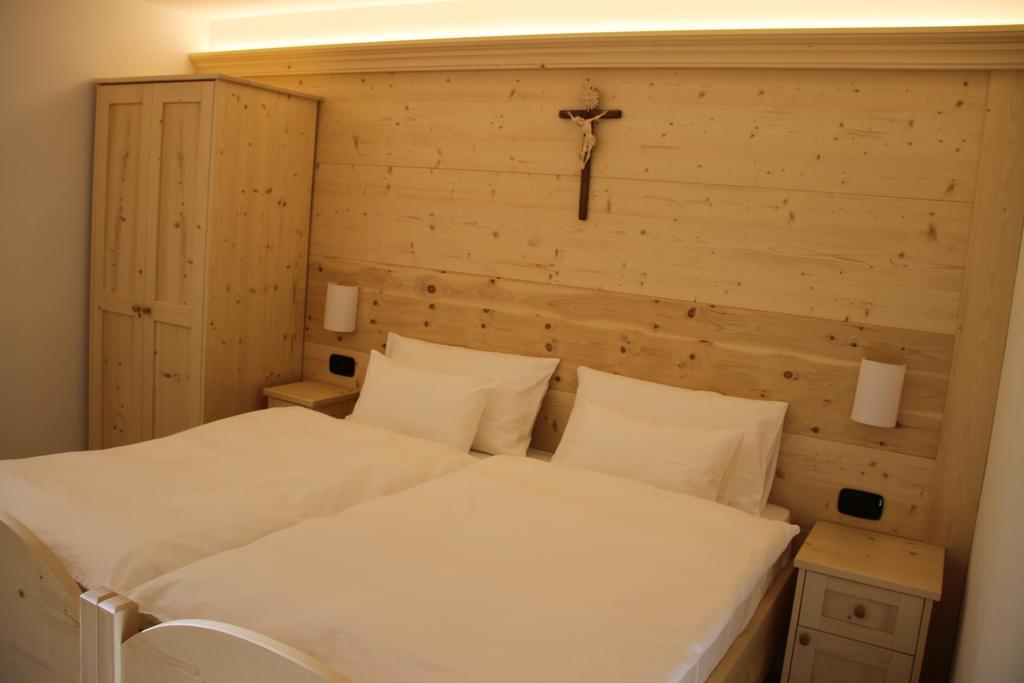 Hotel La Lum De Roisc Soraga Zewnętrze zdjęcie